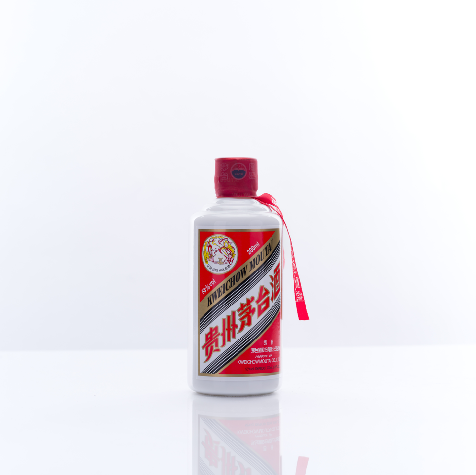 貴州茅台酒 飛天 200ml アルコール53度 2025年 箱付 中国白酒 醤香型 正規品